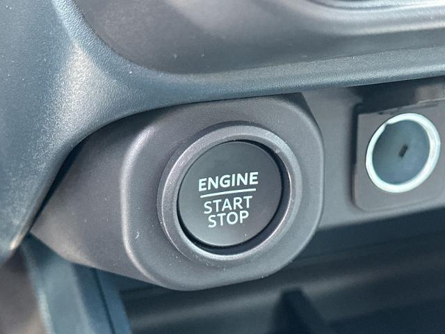 New 2026 Carbonized Gray Metallic Ford Lariat® image 31