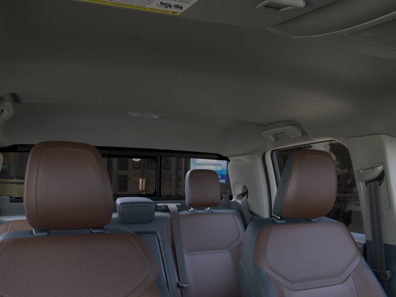 New 2024 Oxford White Ford Lariat® image 12