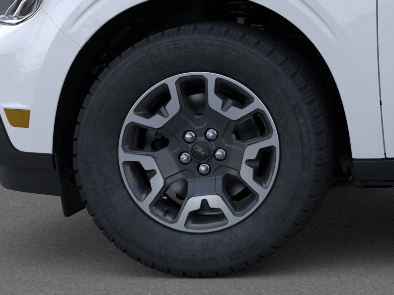 New 2024 Oxford White Ford Lariat® image 20