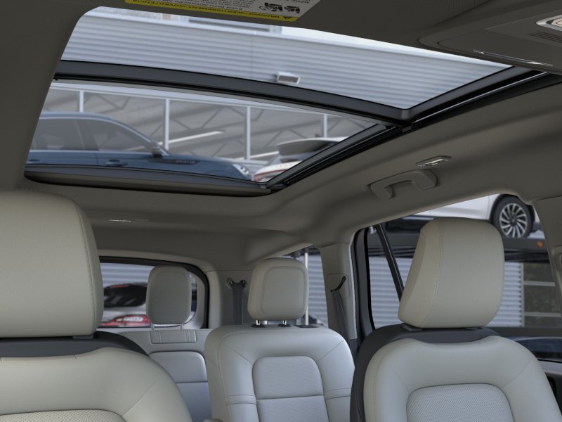 New 2026 Whisper Blue Metallic Clearcoat Lincoln Premiere® image 22