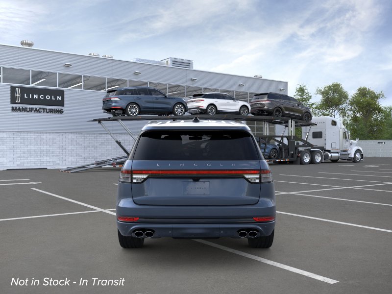 New 2026 Whisper Blue Metallic Clearcoat Lincoln Premiere® image 6