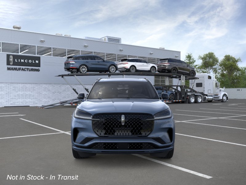 New 2026 Whisper Blue Metallic Clearcoat Lincoln Premiere® image 7