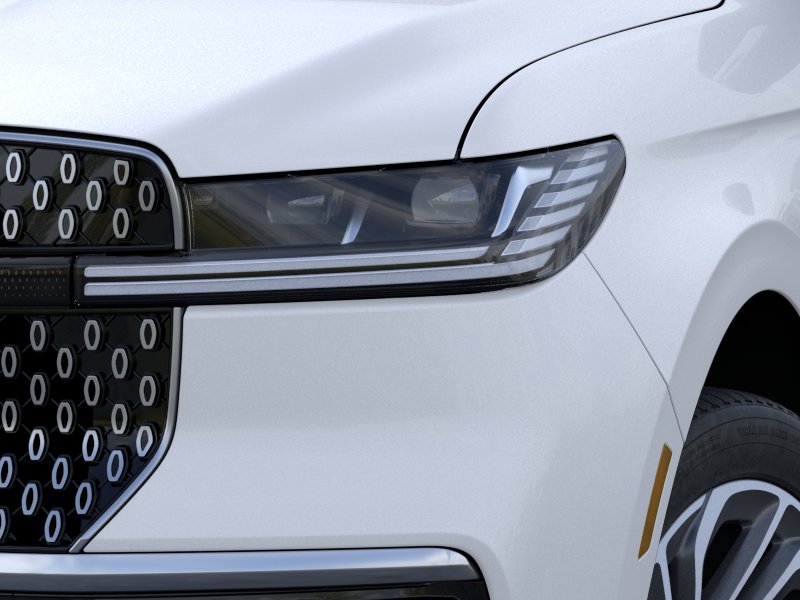New 2026 Pristine White Metallic Tri-Coat Lincoln Reserve image 40