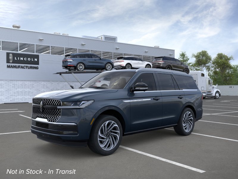 2026 Lincoln Navigator Reserve 4WD's photo