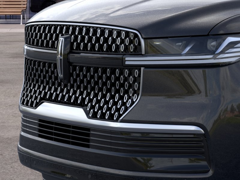 New 2026 Infinite Black Metallic Lincoln Reserve image 39