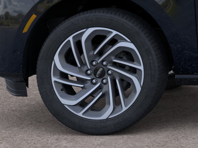 New 2026 Infinite Black Metallic Lincoln Reserve image 41