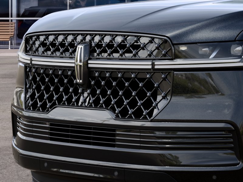 New 2027 Infinite Black Metallic Clearcoat Lincoln Reserve image 39