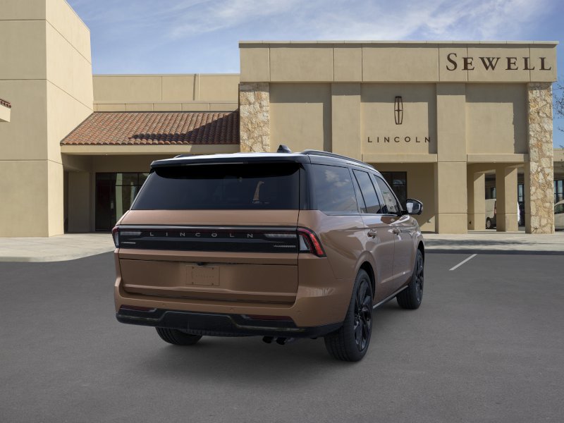 New Sunrise Copper Metallic Pearlcoat 2026 Lincoln Navigator Black
