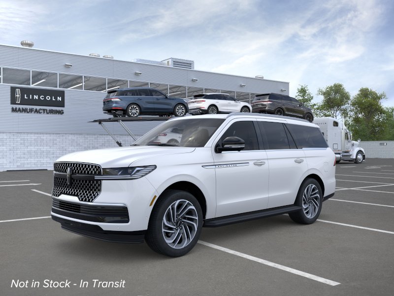 2026 Lincoln Navigator Premiere AWD's photo
