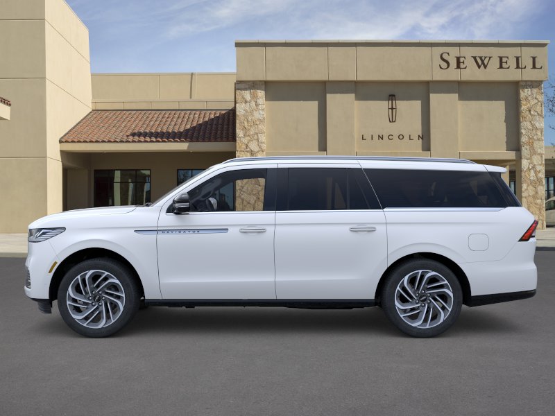 New Pristine White Metallic Tri-Coat 2026 Lincoln Navigator L