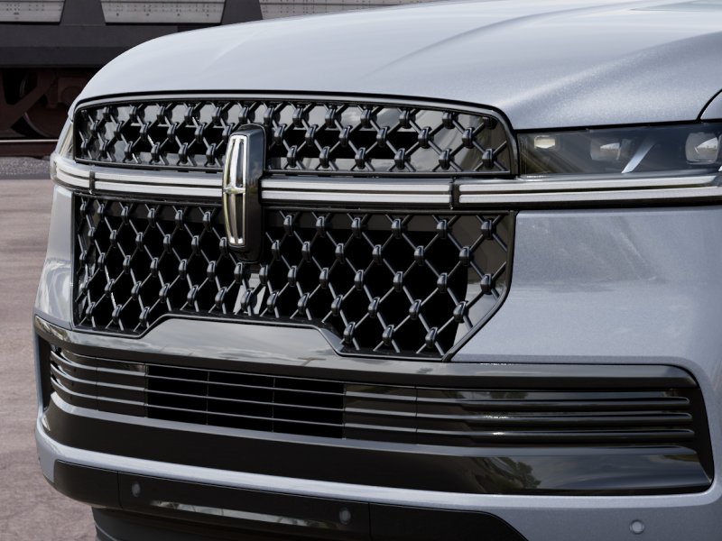 New 2027 Gray Mist Metallic Tri-Coat Lincoln Reserve L image 17