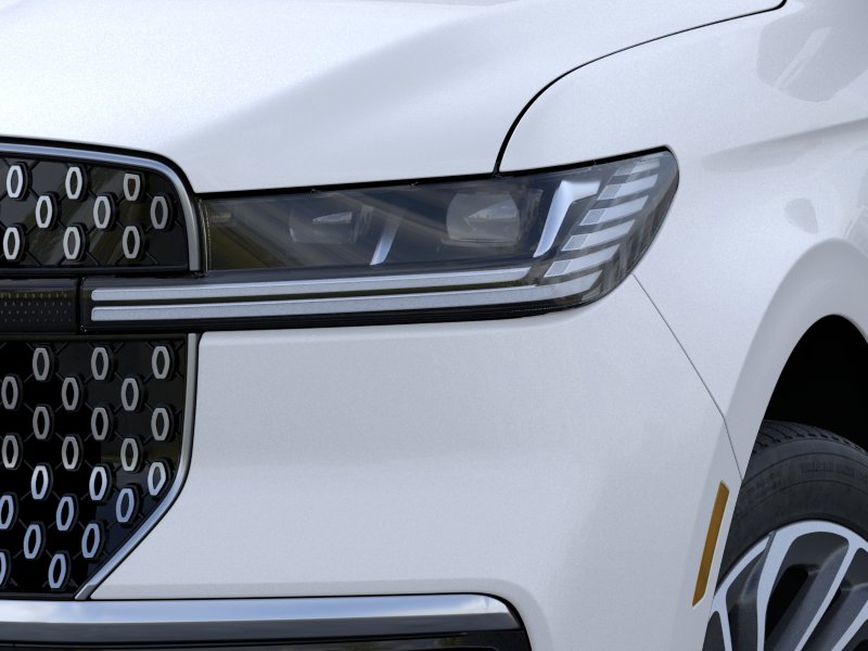 New 2026 Pristine White Metallic Tri-Coat Lincoln Premiere L image 40