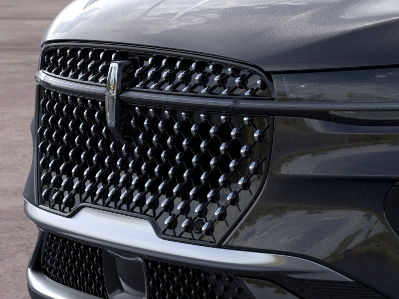 New 2026 Infinite Black Metallic Clearcoat Lincoln Premiere image 17