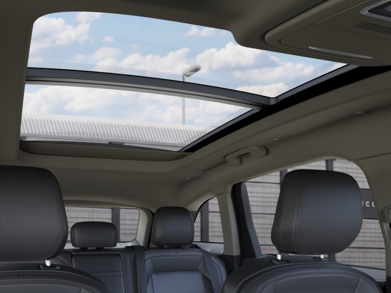 New 2026 Infinite Black Metallic Clearcoat Lincoln Premiere image 22