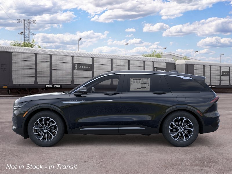 New 2026 Infinite Black Metallic Clearcoat Lincoln Premiere image 3