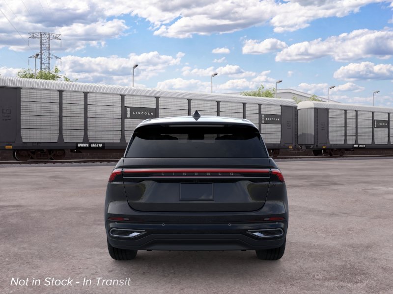 New 2026 Infinite Black Metallic Clearcoat Lincoln Premiere image 5